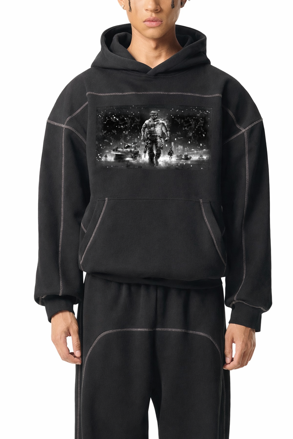 Contrast-Stitched Boxy Military Graphic Fleeced Hoodie