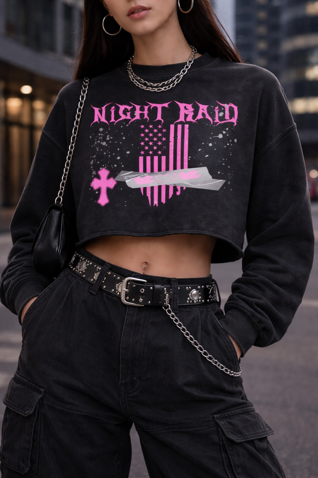 Snow Washed Graphic Raw Edge Cropped Sweatshirt