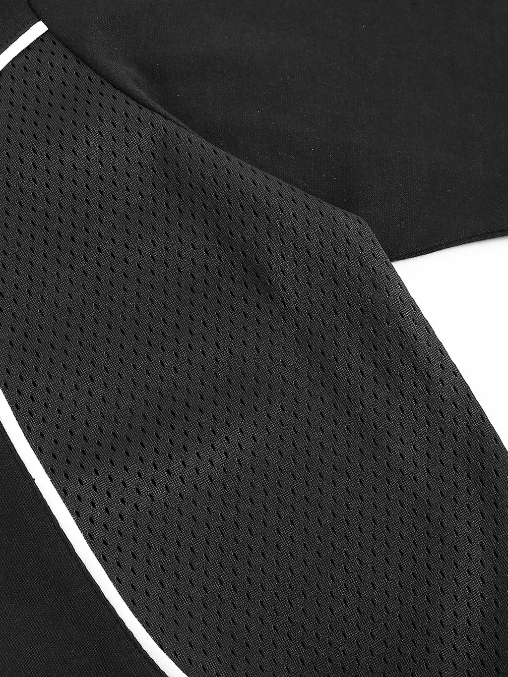 Contrast Piped Panel Controller Graphic T-Shirt